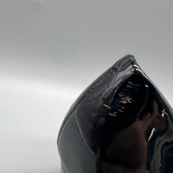 Tory Burch Black Patent Leather Peep Toe Wedge Pumps Logo Medallion 7.5M 5930L - Picture 8 of 10